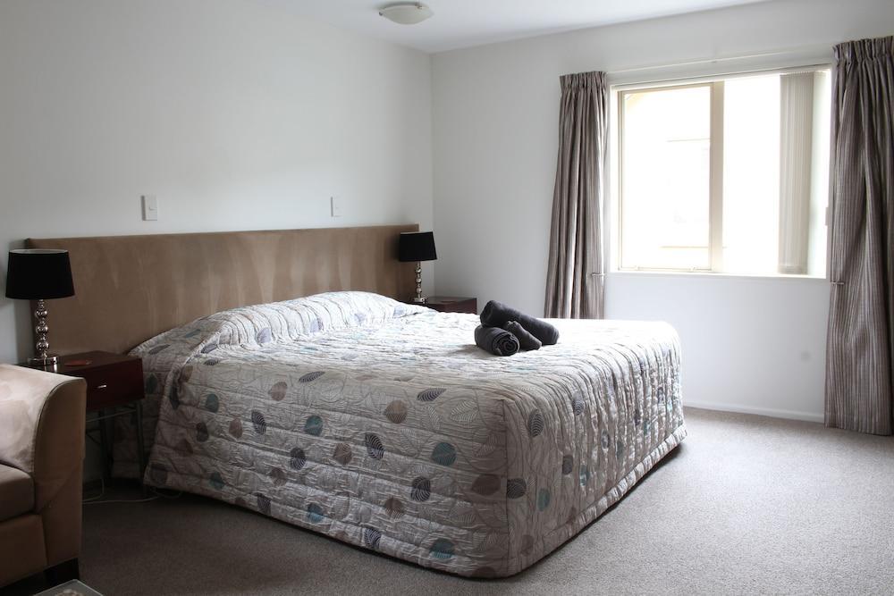 Tresori Motor Lodge Akaroa Eksteriør billede