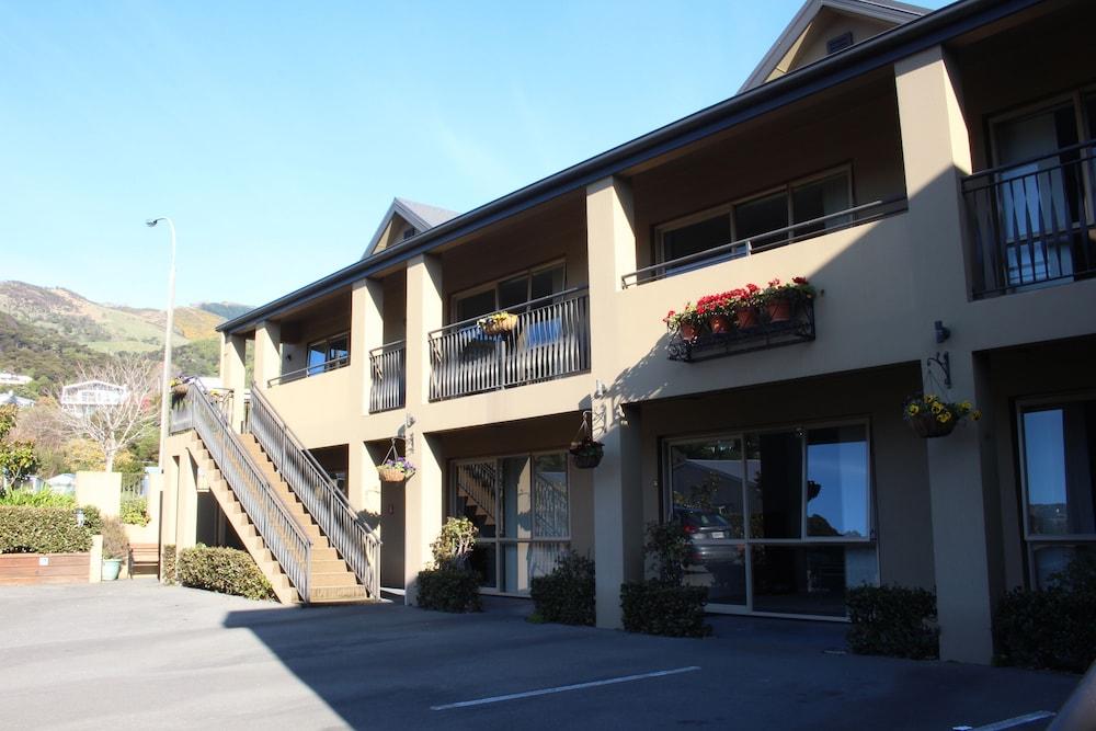 Tresori Motor Lodge Akaroa Eksteriør billede
