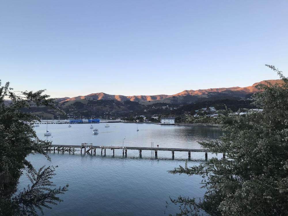 Tresori Motor Lodge Akaroa Eksteriør billede