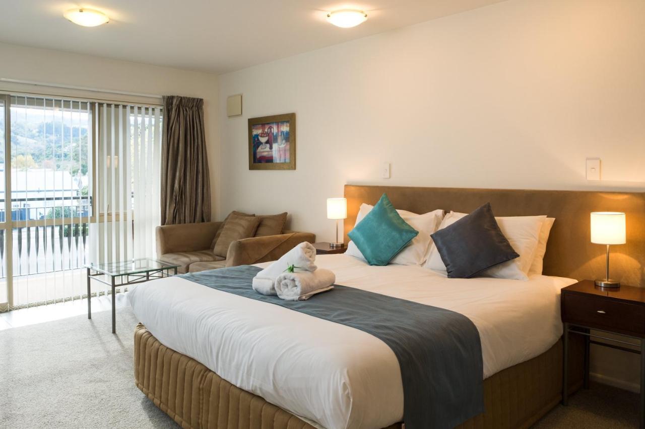 Tresori Motor Lodge Akaroa Eksteriør billede